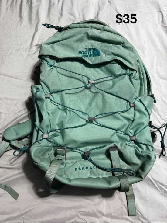 dark grey north face backpack The JESTER Mid Heather/TNF Black Color:Dusty Periwinkle Dark Heather/Shady Blue/Summit Navy Series-Red Dooney & Bourke Dallas This is the Borealis.